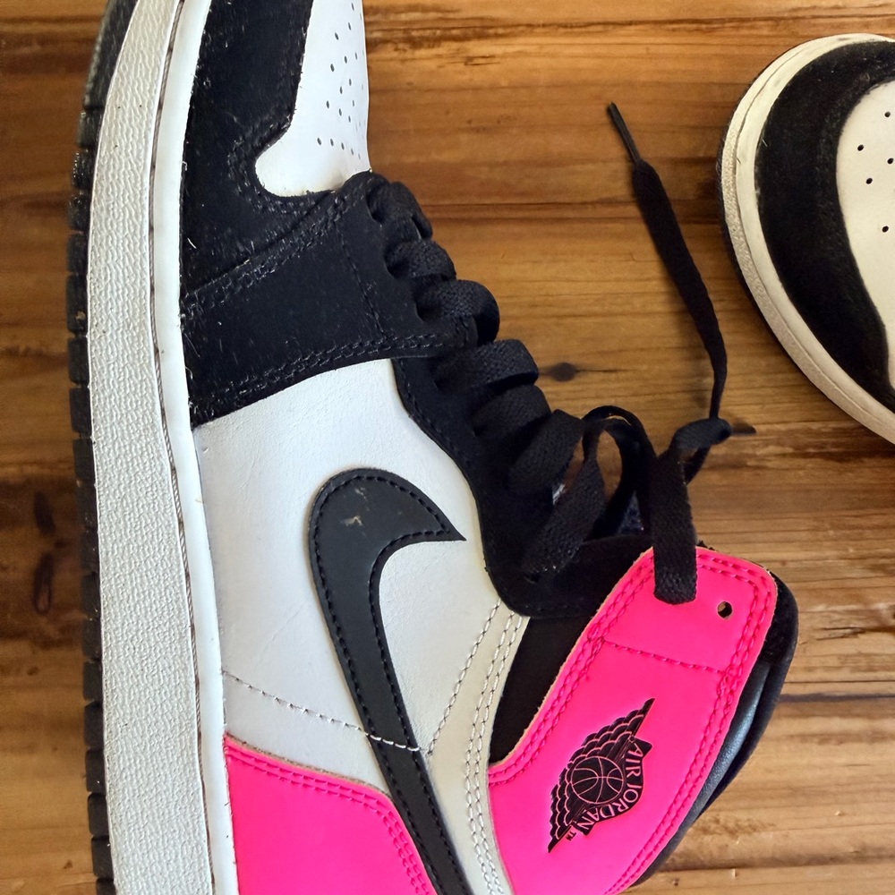 Air Jordan 1 Black, White & Pink High-Top Sneakers - Picture 6 of 10